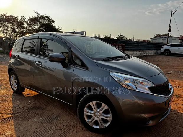 Nissan Note 1.2 Petrol 2015 Gray