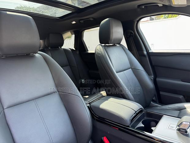 Land Rover Range Rover Velar 2025 White