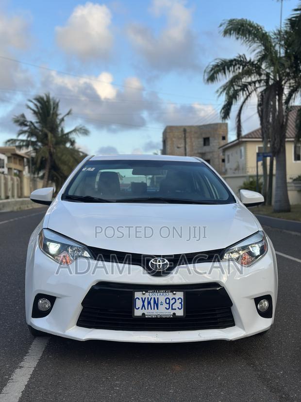 Toyota Corolla 2016 White