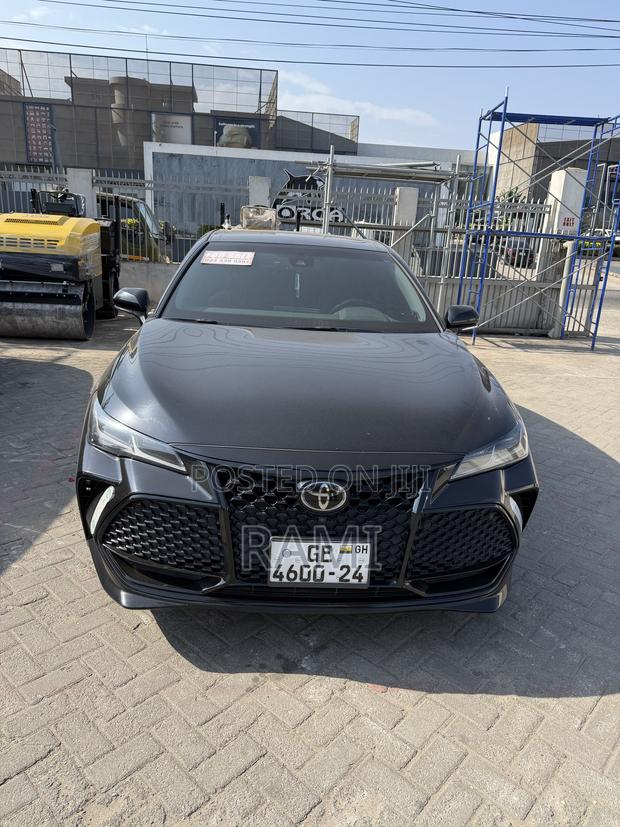 Toyota Avalon Touring 2022 Black