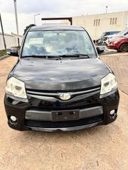 Toyota Sienta 1.5 AWD 2013 Black for sale