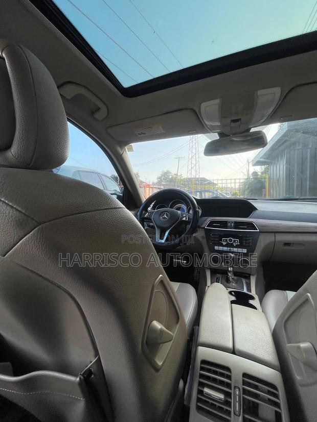 Mercedes-Benz C250 2014 Black