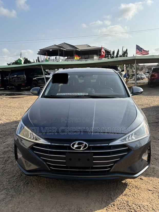 Hyundai Elantra Limited 2020 Gray