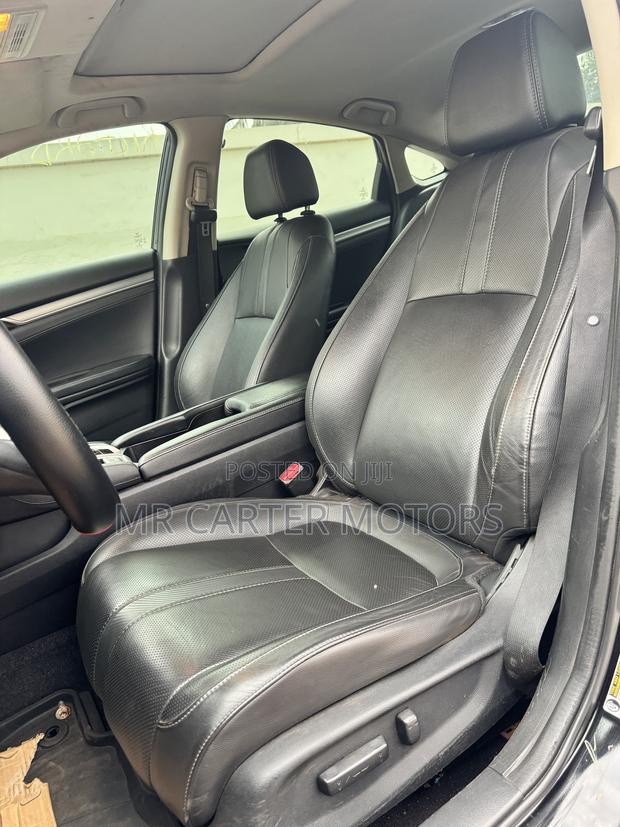 Honda Civic Touring 4dr Sedan (1.5L 4cyl) 2017 Black