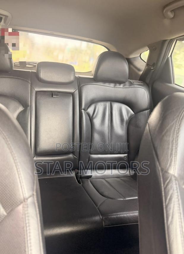 Hyundai Tucson 2015 Off white