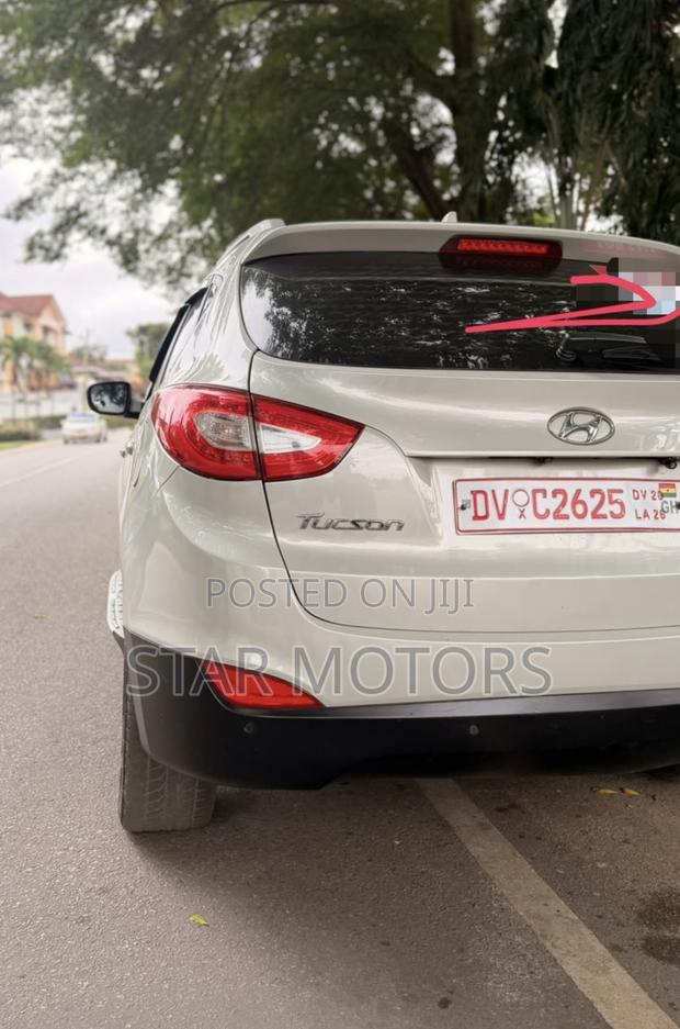 Hyundai Tucson 2015 Off white