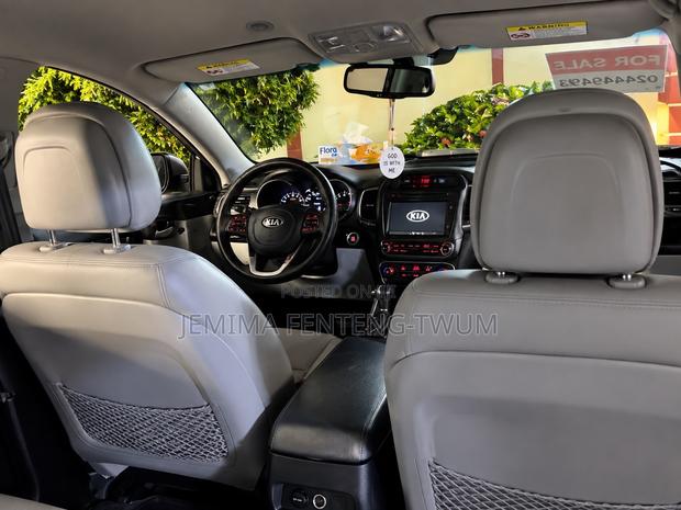 Kia Sorento LX 4dr SUV (2.4L 4cyl 6A) 2014 Gray