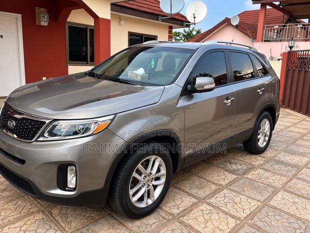 Kia Sorento LX 4dr SUV (2.4L 4cyl 6A) 2014 Gray