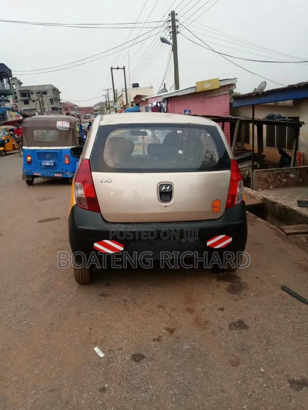 Hyundai I10 2011 Brown