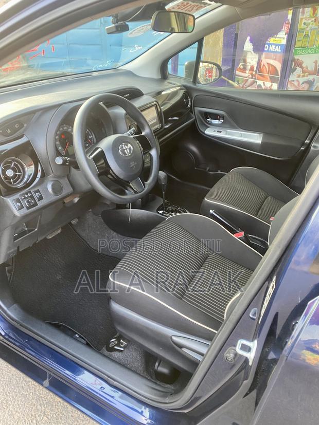 Toyota Vitz 1.3 FWD 5dr 2017 Purple
