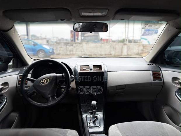 Toyota Corolla 2013 Black