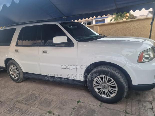 Lincoln Navigator 4x4 Luxury 2007 White