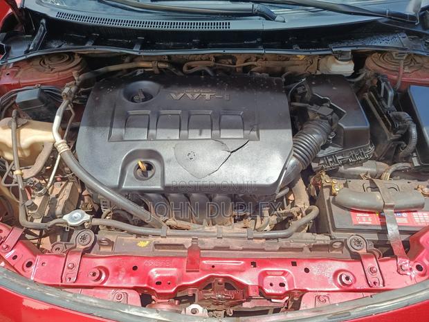 Toyota Corolla 2009 Red