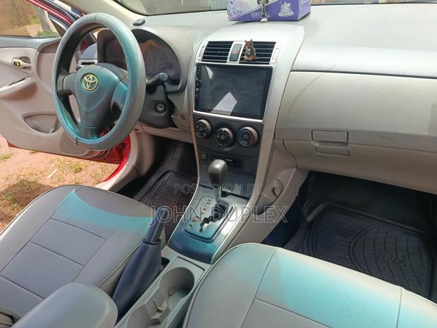 Toyota Corolla 2009 Red