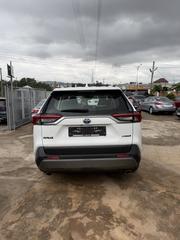Toyota RAV4 LE AWD 2023 White for sale