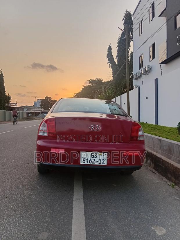 Kia Spectra 2002 Red