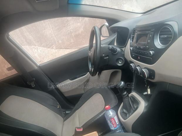 Hyundai I10 2011 White