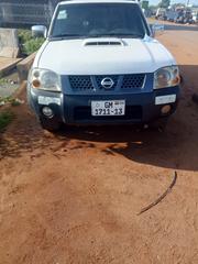 Nissan Hardbody 2013 White for sale