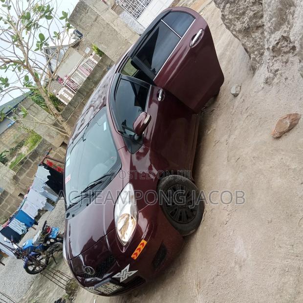 Toyota Vitz 1.3 AWD 3dr 2010 Brown