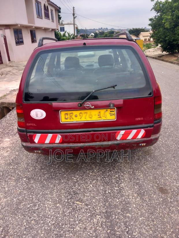 Opel Astra 1997 Red
