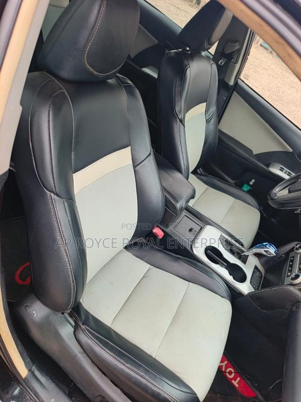 Toyota Camry SE 4dr Sedan (2.5L 4cyl 6A) 2014 Black