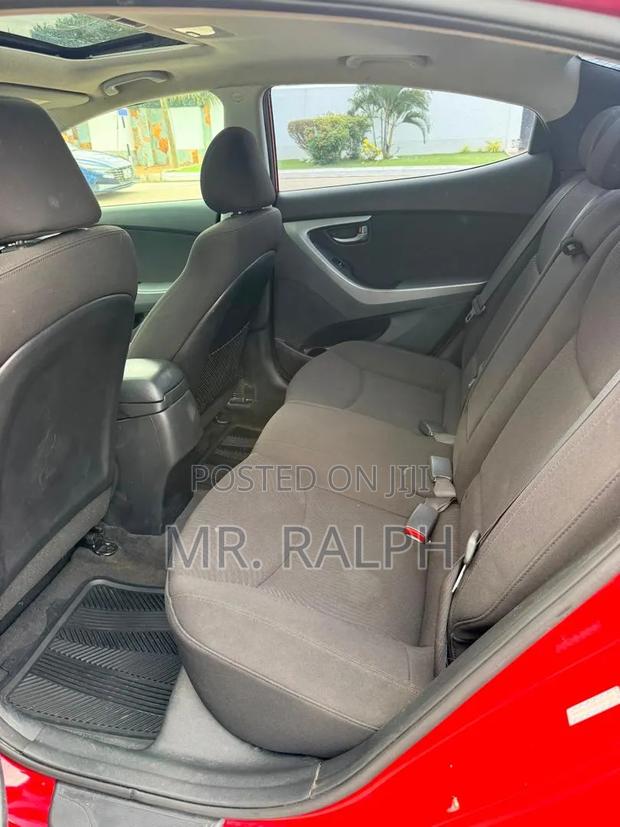Hyundai Elantra 2016 Red