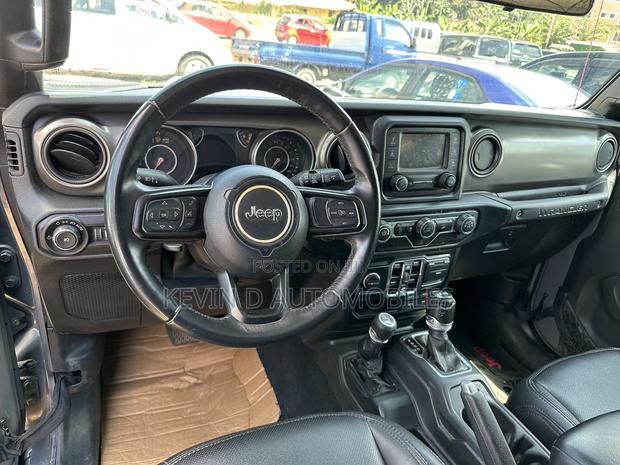 Jeep Wrangler Rubicon 4x4 2019 Gray