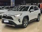 Toyota RAV4 XLE FWD 2023 White for sale