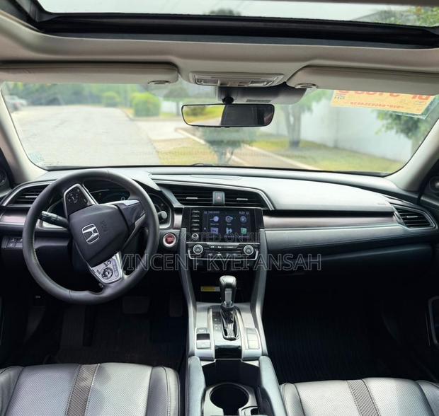 Honda Civic Touring Sedan 2019 Black