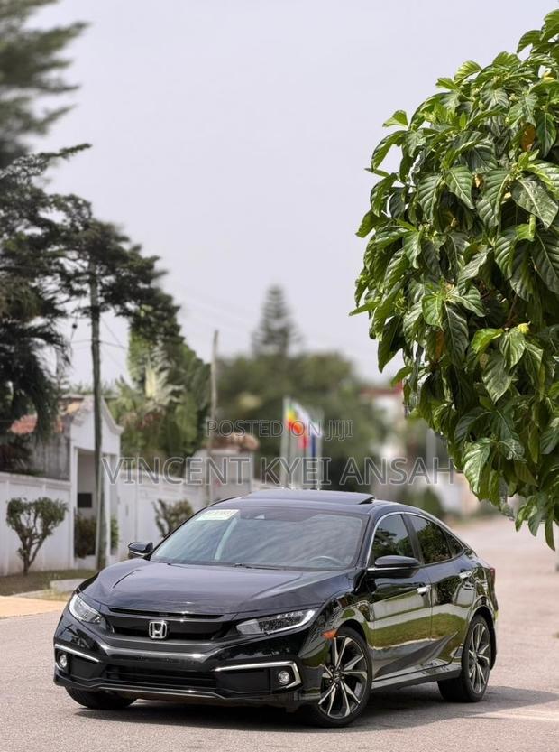 Honda Civic Touring Sedan 2019 Black