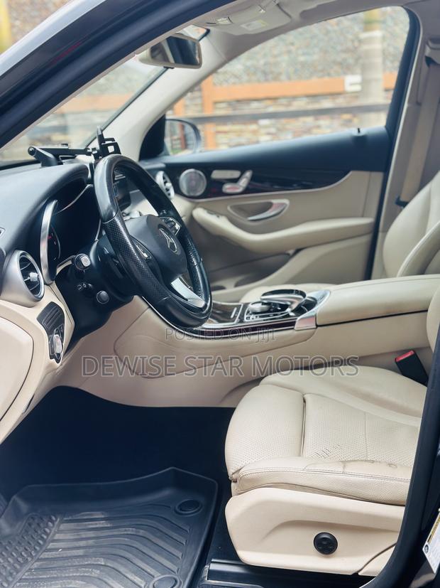 Mercedes-Benz GLC-Class 2017 Black
