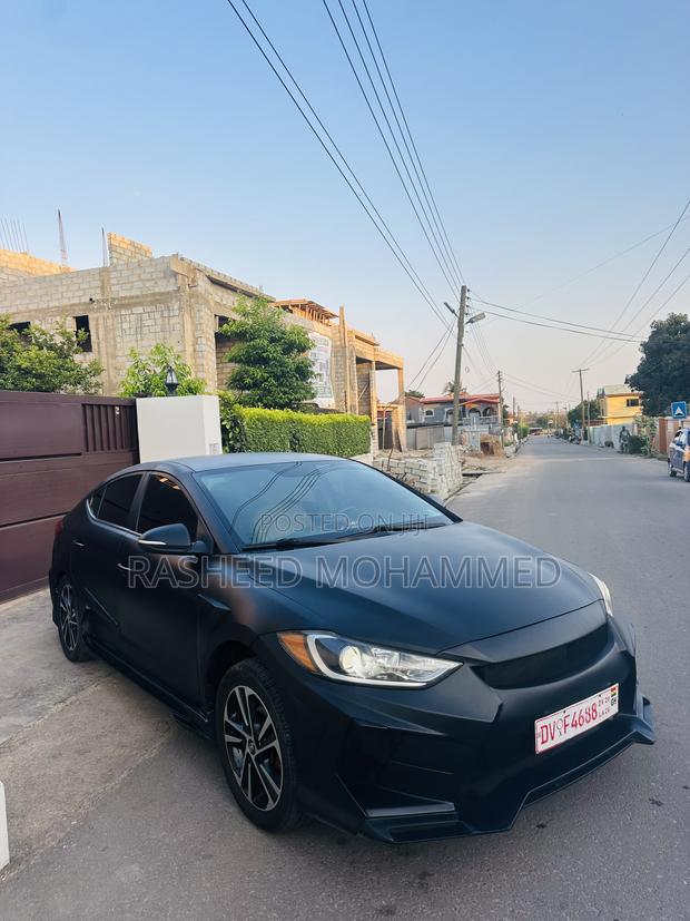 Hyundai Elantra Limited 2018 Black