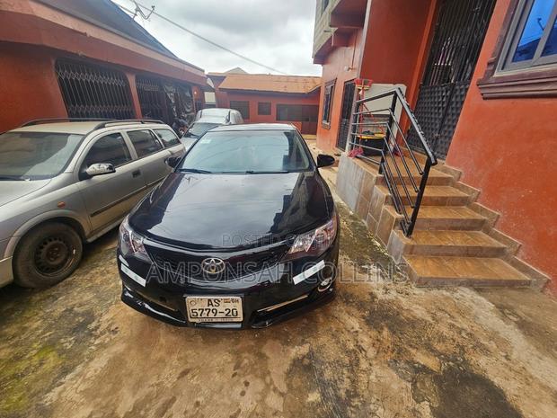 Toyota Camry 2014 Black