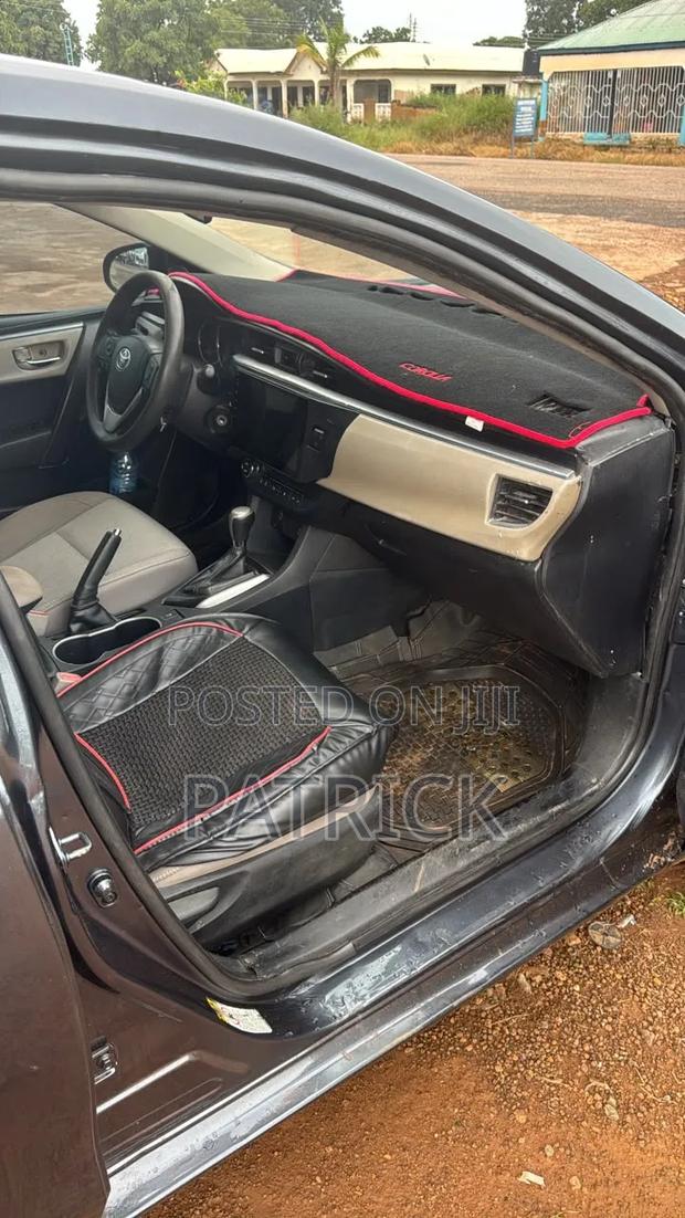 Toyota Corolla LE Eco 4dr Sedan (1.8L 4cyl CVT) 2016 Gray