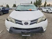 Toyota RAV4 XLE 4dr SUV AWD (2.5L 4cyl 6A) 2015 White for sale