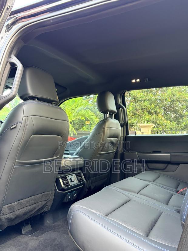 Ford F-150 STX 2024 Black