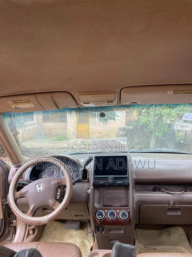 Honda CR-V 2.0i ES Automatic 2003 Gold