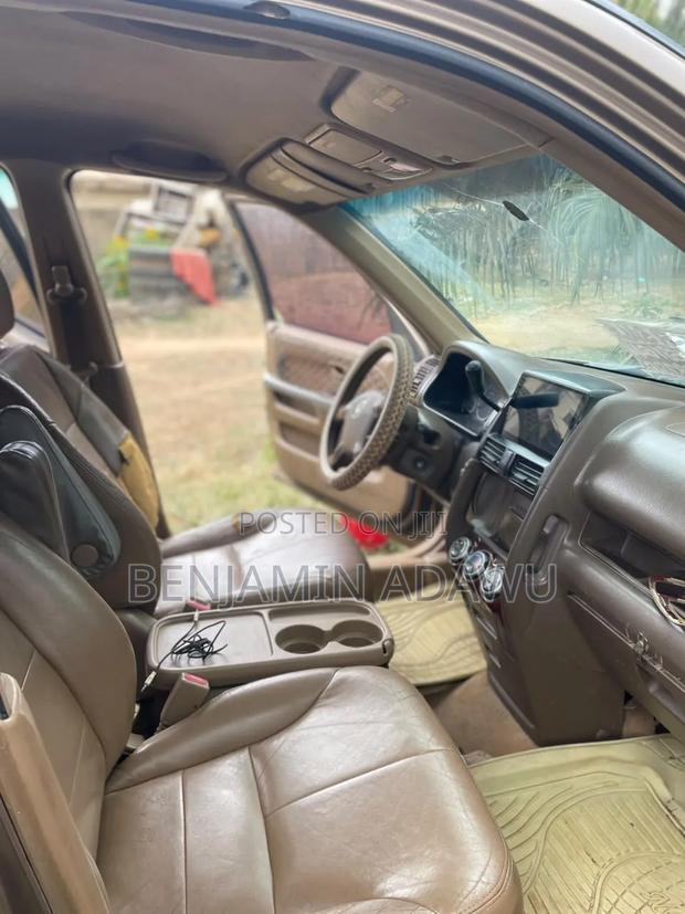 Honda CR-V 2.0i ES Automatic 2003 Gold