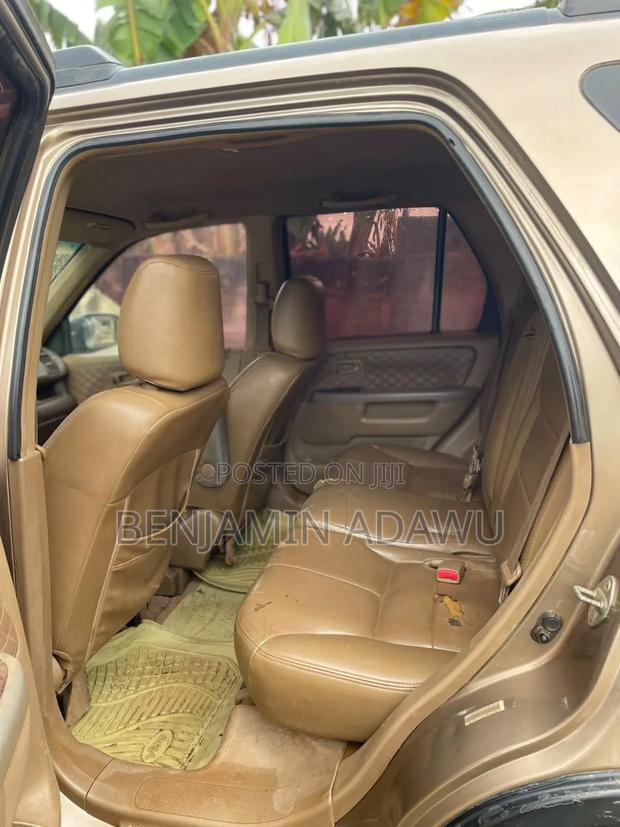 Honda CR-V 2.0i ES Automatic 2003 Gold