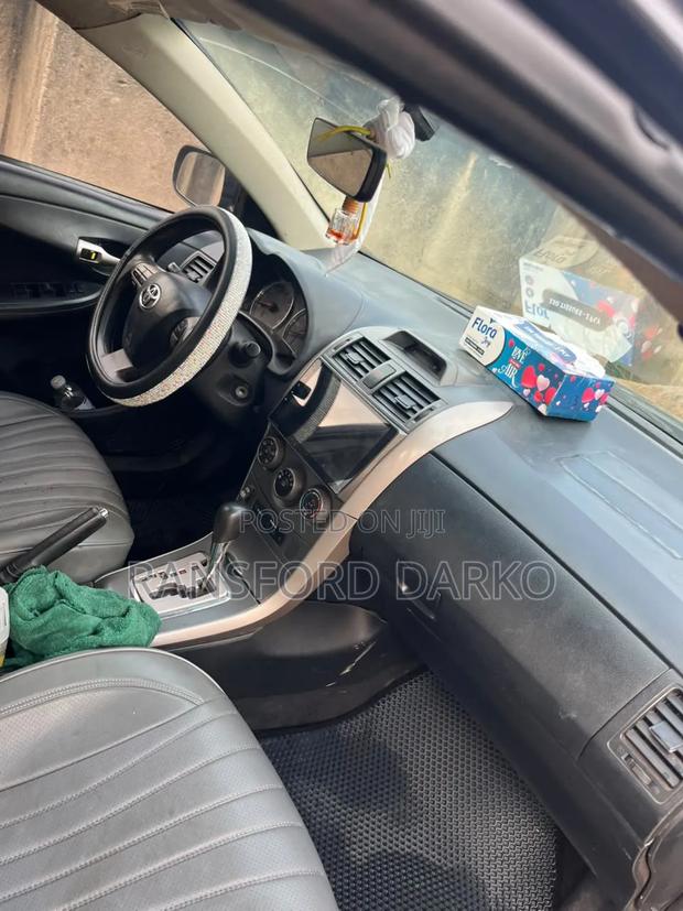 Toyota Corolla 2013 Gray