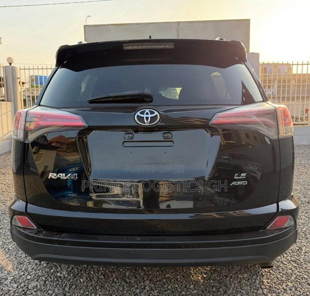 Toyota RAV4 LE AWD (2.5L 4cyl 6A) 2017 Black