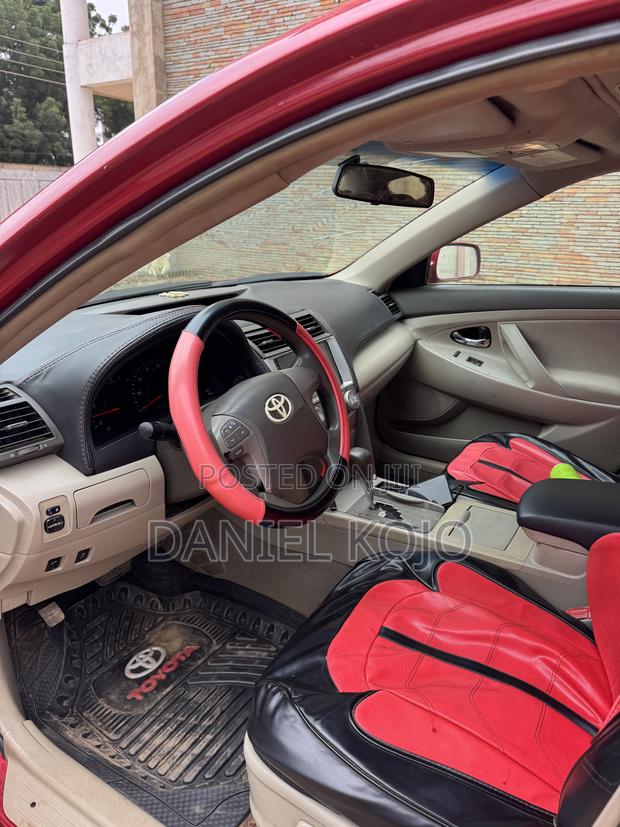 Toyota Camry SE 4dr Sedan (2.5L 4cyl 6AM) 2010 Red