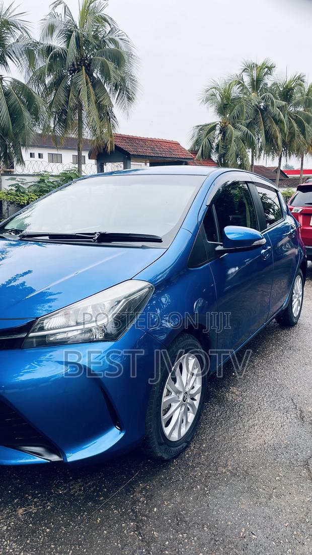 Toyota Vitz 1.3 AWD 5dr 2015 Blue