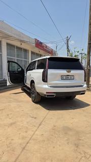 Cadillac Escalade Luxury 4WD 2023 White for sale