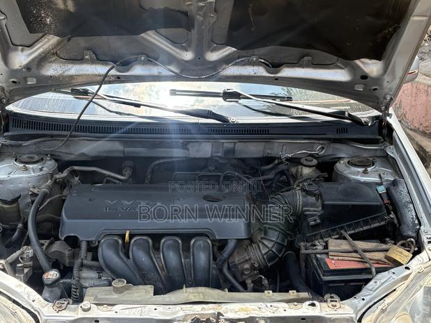 Toyota Corolla 2006 Silver