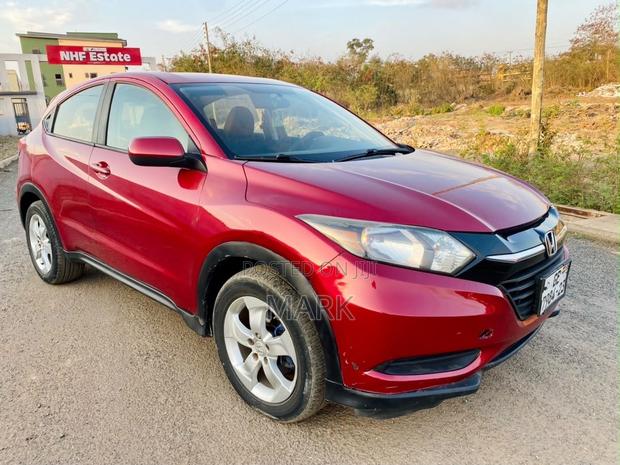 Honda HR-V 4dr SUV (1.5L 4cyl CVT) 2016 Red