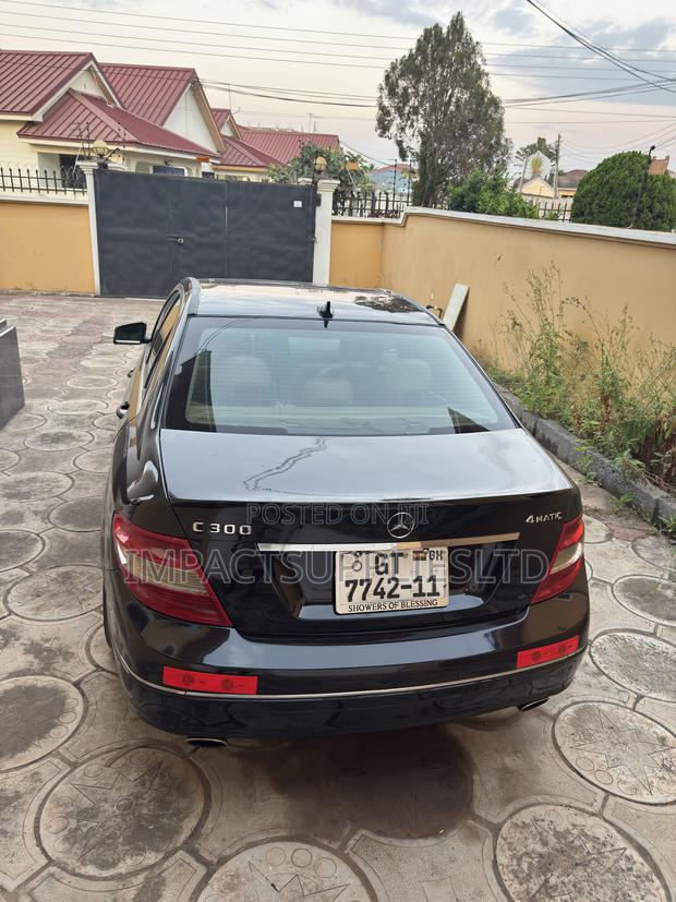 Mercedes-Benz C300 Sport 4Matic Sedan AWD (3.0L 6cyl 7A) 2012 Black