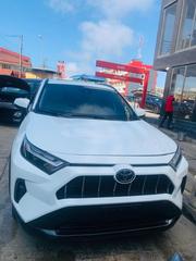Toyota RAV4 XLE AWD 2024 White for sale