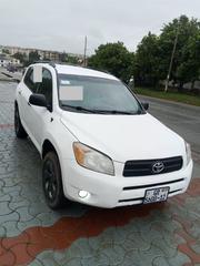 Toyota RAV4 2.5 4x4 2012 White for sale