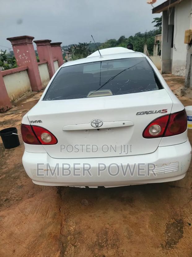 Toyota Corolla 2007 White